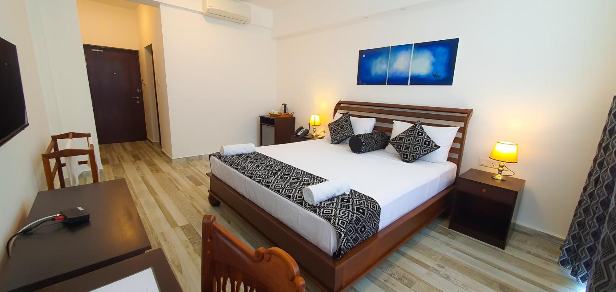 Ara Beach Resort Mirissa Ngoại thất bức ảnh