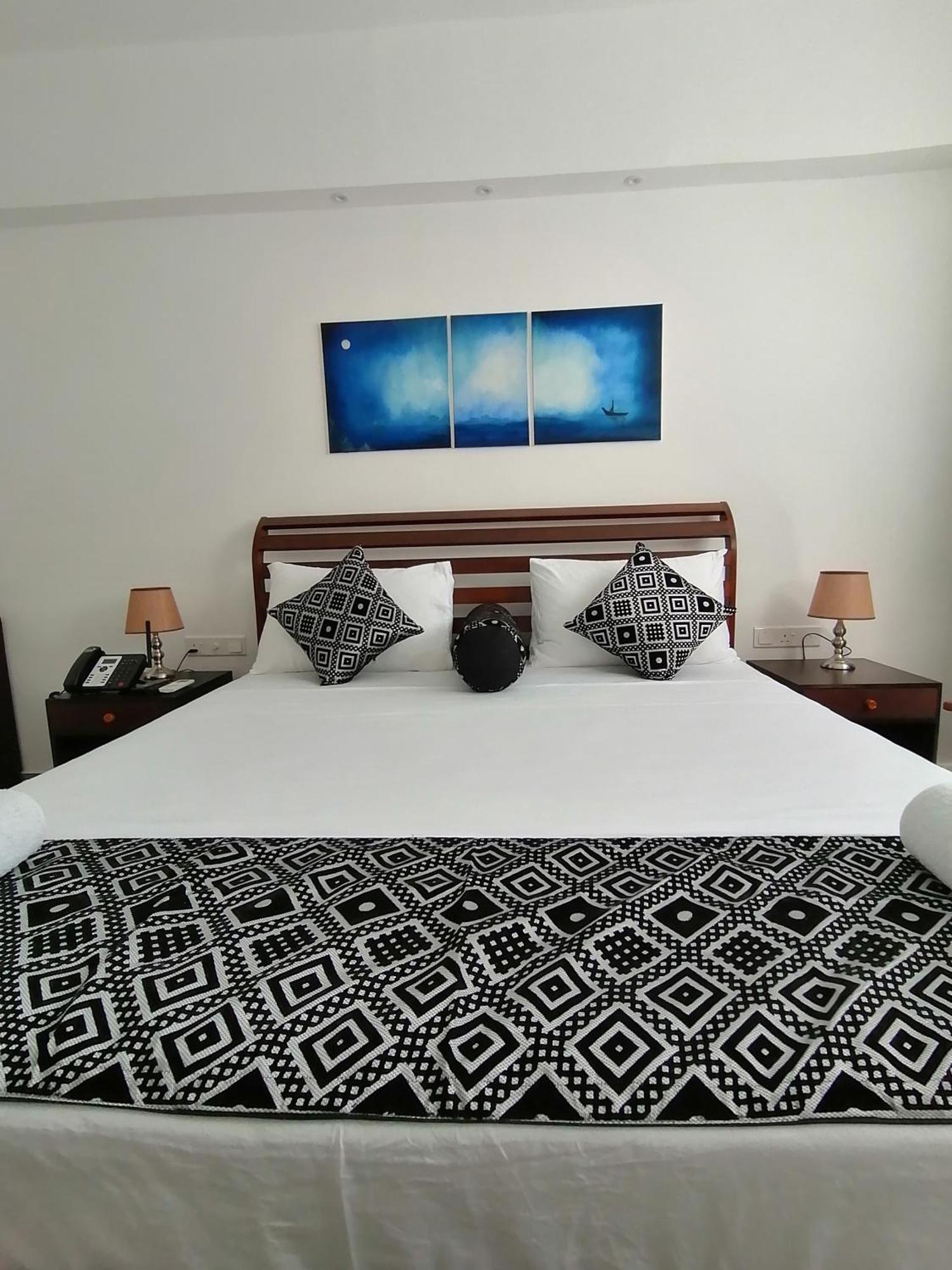 Ara Beach Resort Mirissa Ngoại thất bức ảnh